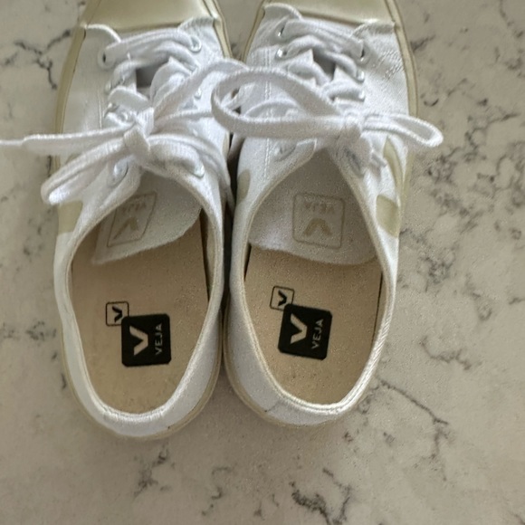 Veja watta bicolor low too sneaker - Picture 6 of 10